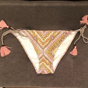 Victoria's Secret Patterned Cheeky Bikini Bottoms